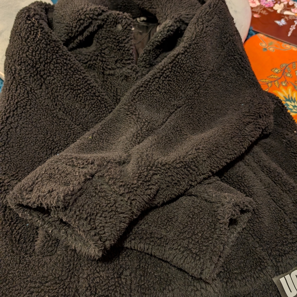 UGG Frankie Sherpa Jacket - Picture 4 of 5